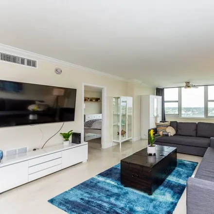 Image 1 - Fort Lauderdale, FL - Apartment for rent