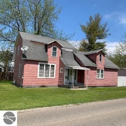 Buy this 3 bed house on 376 Washington Street in East Tawas, MI 48730