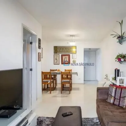 Buy this 2 bed apartment on Avenida Ramálho Ortigão 390 in Vila Gumercindo, São Paulo - SP