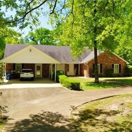 Buy this 4 bed house on Topaz Street in Rapides Parish, LA 71477