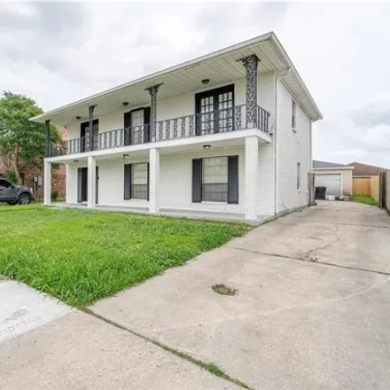 Image 3 - 10130 Brookfield Drive, New Orleans, LA 70127, USA - House for sale