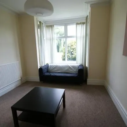 Image 5 - Clipston Street, Leeds, LS6 4AW, United Kingdom - Townhouse for rent
