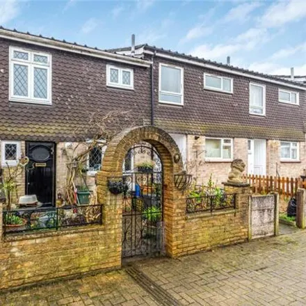 Image 3 - Goldfinch Primary School, Cunliffe Street, London, SW16 6DS, United Kingdom - Townhouse for sale