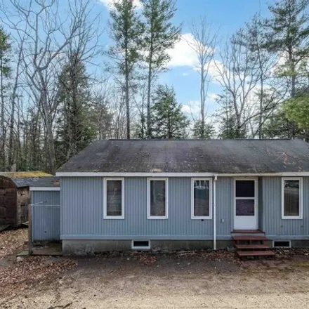 Buy this 3 bed house on 163 Glen Forest Drive in Moultonborough, Carroll County