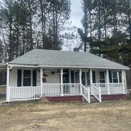 Buy this 1 bed house on 134 Lancaster Road in Gorham, Coös County