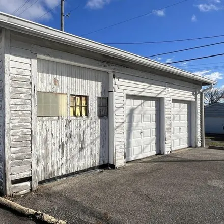 Image 5 - Hardee's, 16th Street, Bedford, IN 47421, USA - House for sale