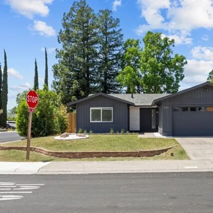 Buy this 3 bed house on 4287 Tallyho Drive in Rosemont, CA 95826