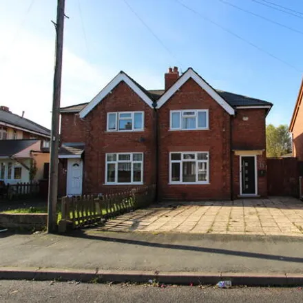 Buy this 3 bed duplex on Pattison Street in Walsall, WS5 4PD