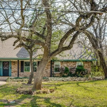 Image 4 - 1748 Mistywood Lane, Denton, TX 76209, USA - House for sale