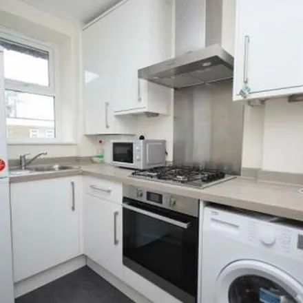 Image 3 - Montrose House, Westferry Road, Millwall, London, E14 3SE, United Kingdom - Apartment for rent
