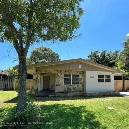 Rent this 2 bed house on 1484 Argyle Drive in Fort Lauderdale, FL 33312