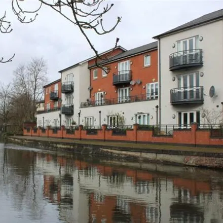 Buy this 4 bed townhouse on Park Wharf in Nottingham, NG7 1FF