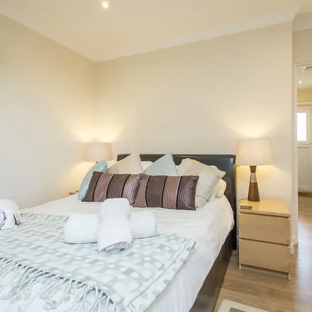 Rent this 2 bed duplex on Solva in SA62 6TP, United Kingdom