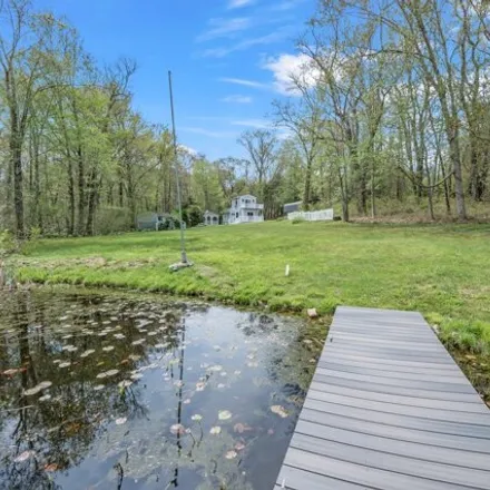 Buy this 2 bed house on 98 White Sands Road in East Haddam, Lower Connecticut River Valley Planning Region