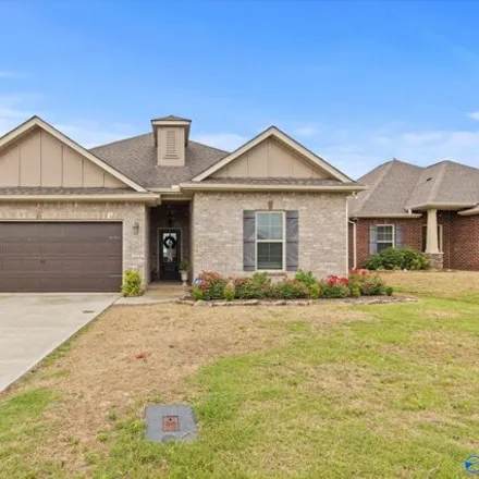 Buy this 3 bed house on 14736 Dieken Drive in French Mill, Limestone County