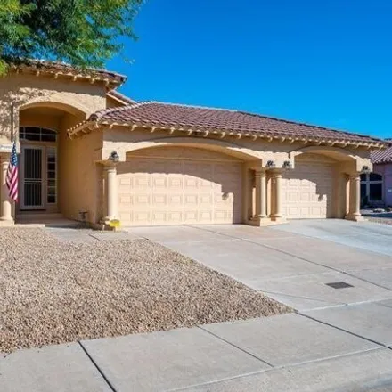 Rent this 3 bed house on 31003 North 44th Place in Phoenix, AZ 85331