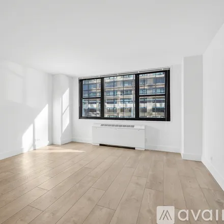 Image 3 - 300 W 57th St, Unit 8N - Apartment for rent
