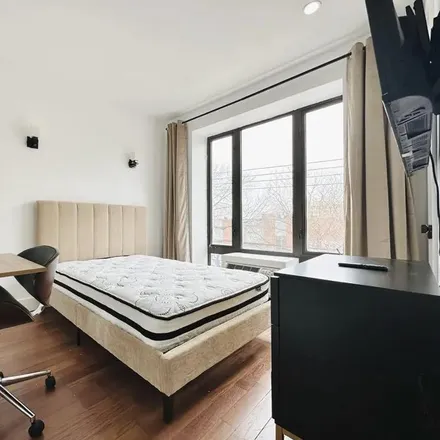 Rent this 1 bed room on 330 Starr Street in New York, NY 11237