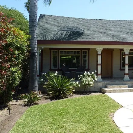 Buy this studio townhouse on 742 North Wilton Place in Los Angeles, CA 90038