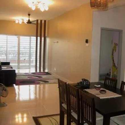 Rent this 3 bed apartment on Jalan Medan Selayang in Taman Amaniah, 68100 Selayang Municipal Council