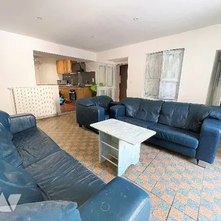 Rent this 5 bed apartment on Église de l'Invention-de-la-Sainte-Croix in Villa Alice, Tournant l'Église