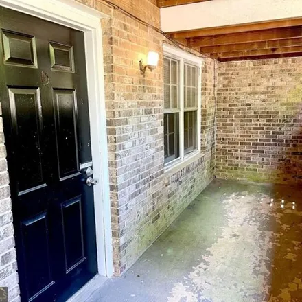 Rent this 3 bed apartment on 155 Clarendon Place in Fayetteville, GA 30215