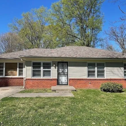 Rent this 3 bed house on 1426 Greendale Avenue in Memphis, TN 38127
