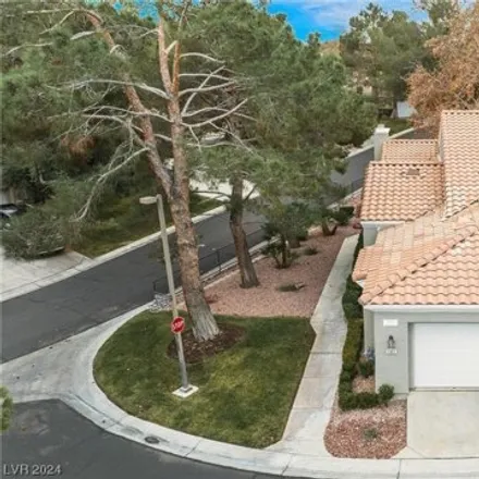 Image 1 - 2011 Summer Spruce Place, Las Vegas, NV 89134, USA - House for sale