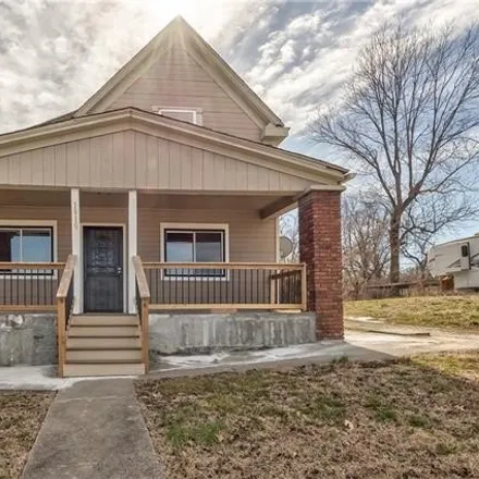 Buy this 3 bed house on 1911 Parallel Avenue in Kansas City, KS 66104