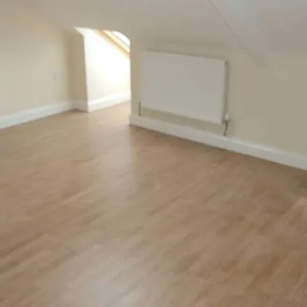 Image 3 - Channings, City Road, Cardiff, CF24 3DJ, United Kingdom - Apartment for rent