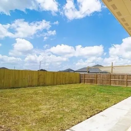 Image 3 - Barbwire Lane, Brownsville, TX 78523, USA - House for rent