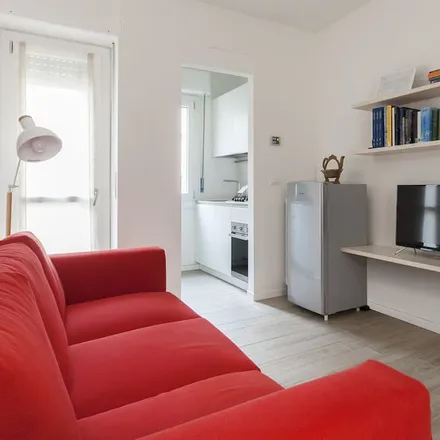 Rent this studio apartment on Via Sebastiano Veniero 8