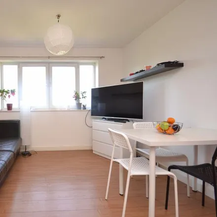 Rent this 1 bed apartment on Luther King Close in London, E17 8RS