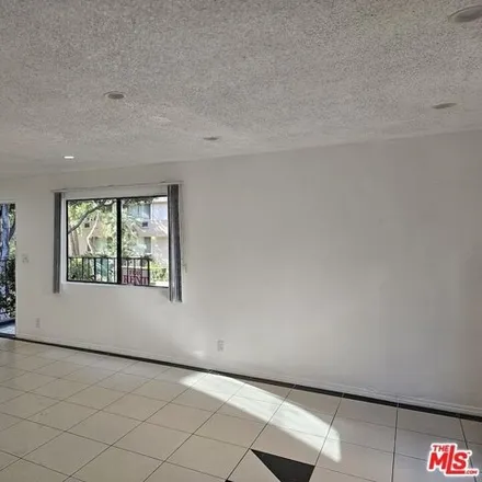 Image 3 - 1244 North Flores Street, West Hollywood, CA 90069, USA - Condo for rent