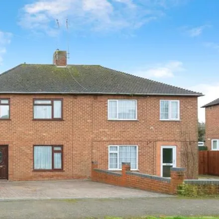 Buy this 3 bed duplex on Miller Road in Banbury, OX16 0RT