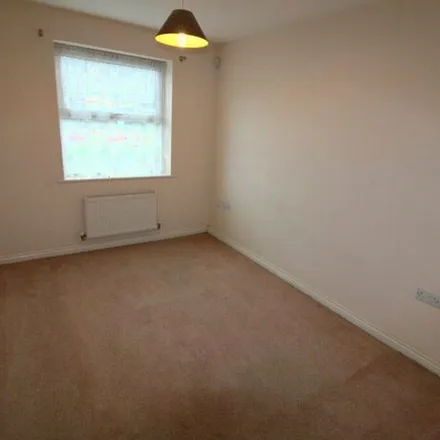 Image 4 - Dunster Close, Bilton, CV22 7AZ, United Kingdom - Apartment for rent