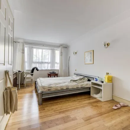 Image 2 - William Cobbett House, Scarsdale Place, London, W8 6TD, United Kingdom - Apartment for rent