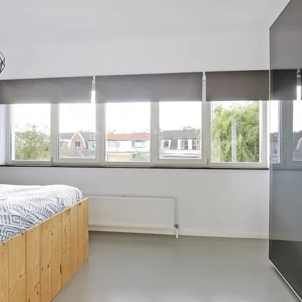Rent this 5 bed apartment on Grote Belt 13 in 1501 CX Zaandam, Netherlands