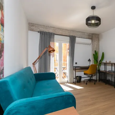 Rent this 2 bed apartment on Carrer de Granada in 46005 Valencia, Spain