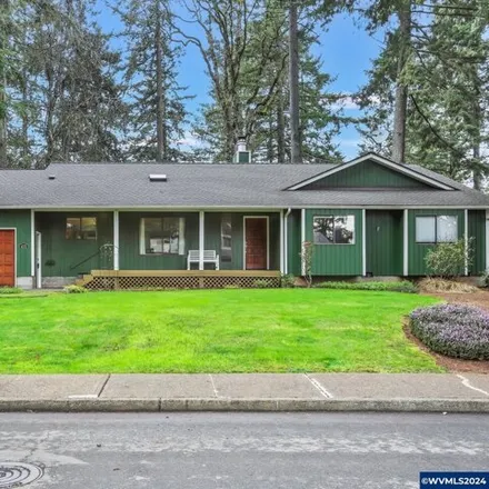 Buy this 3 bed house on 4575 Patriot Ct Se in Salem, Oregon