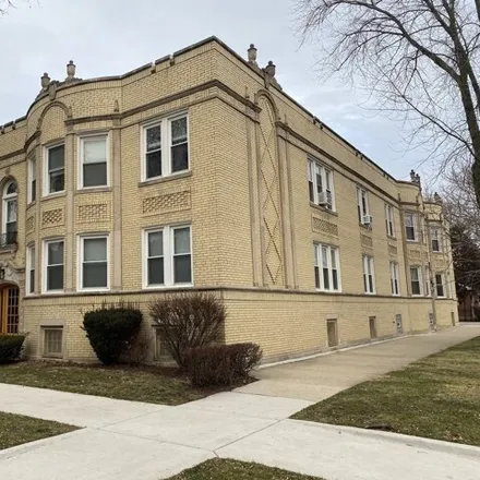 Image 2 - 5801-5803 North Maplewood Avenue, Chicago, IL 60645, USA - House for rent