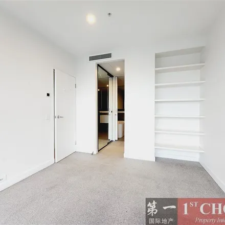 Image 2 - Marina Tower, 8 Pearl River Road, Docklands VIC 3008, Australia - Apartment for rent