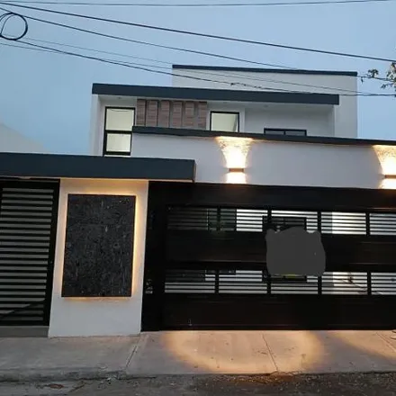 Buy this studio house on Calle Alejandro Molina in Primero de Mayo Norte, 94298