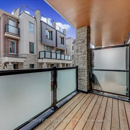 Image 3 - Reflection Place, Pickering, ON L0H 1J0, Canada - Townhouse for rent