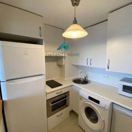 Image 5 - Paseo de la Castellana, 222, 28046 Madrid, Spain - Apartment for rent