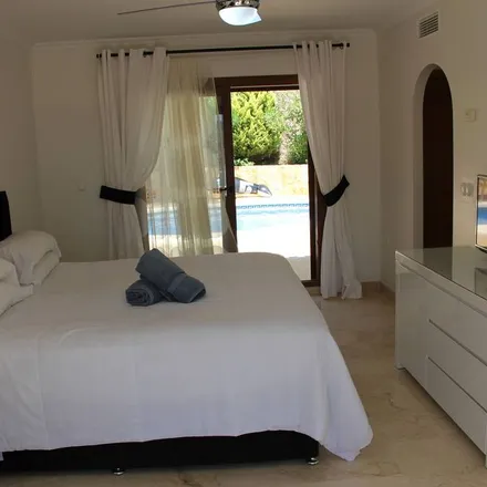 Rent this 4 bed house on Hotel La Manga Club Príncipe Felipe in RM-314, 30389 Cartagena