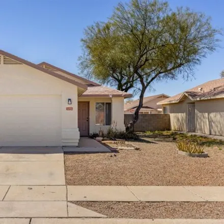 Buy this 3 bed house on 3436 South Whistler Drive in Tucson, AZ 85730