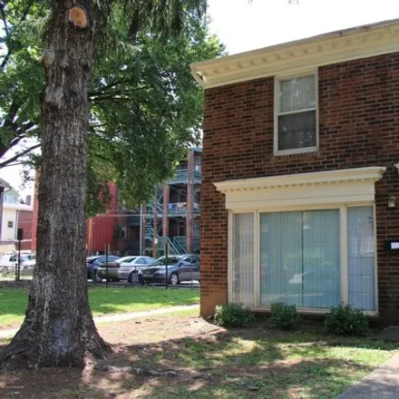 Rent this 2 bed townhouse on 412 West Hill Street in Louisville, KY 40208