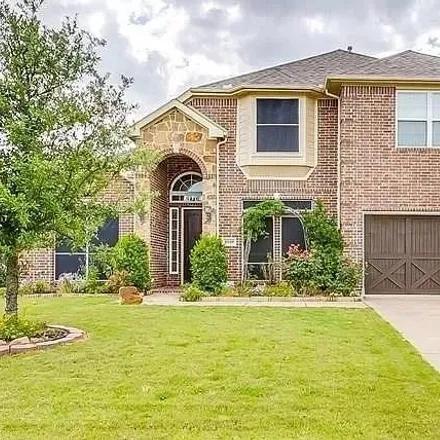Buy this 5 bed house on 1010 Bell Oak Drive in Kennedale, Tarrant County