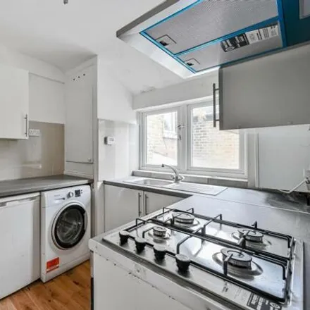 Image 1 - TUAM ROAD, Londres, London, Se18 - Apartment for rent